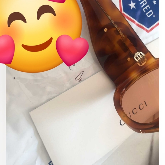 Gucci Brown Sunglasses for Women - Picture 5 of 6